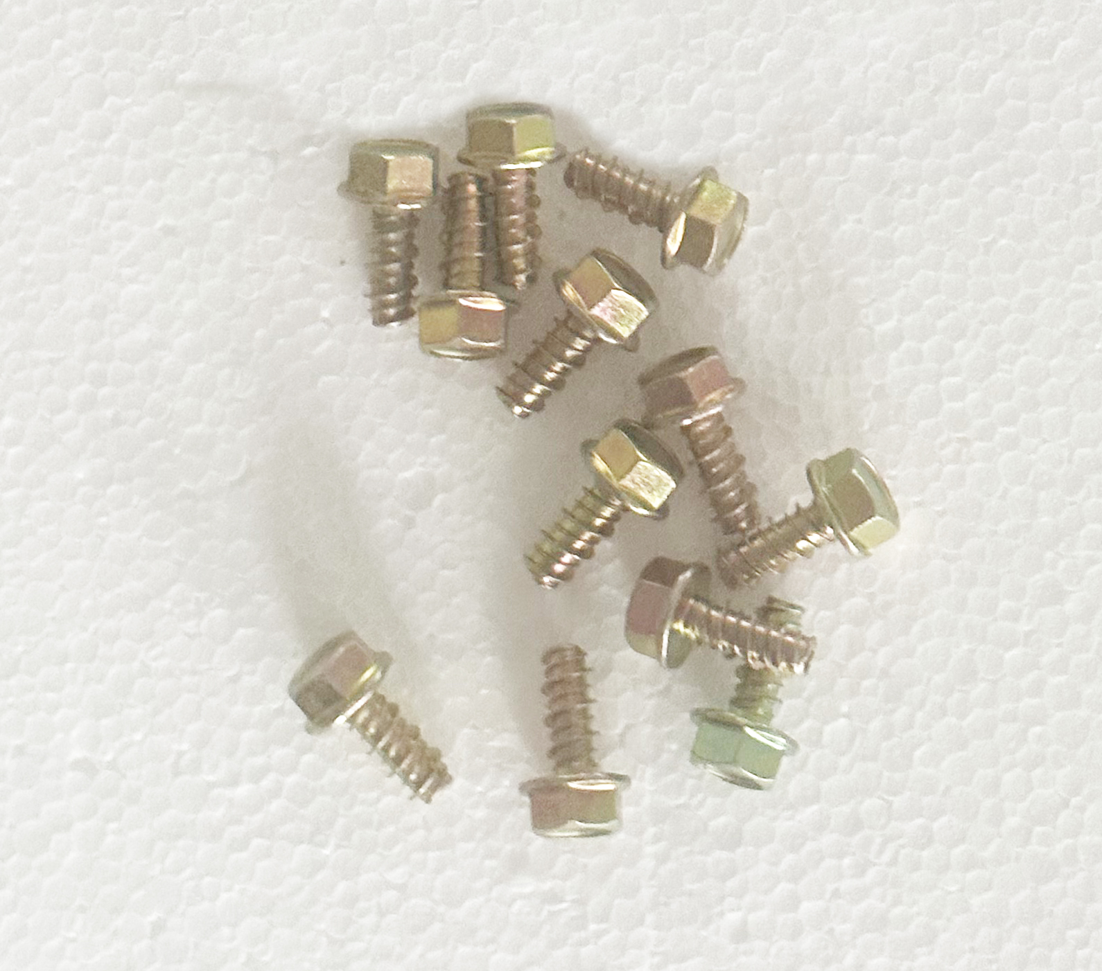 BUS  RADIATOR:BLUEBIRD CARPENTER TC FE BUS 1996-1999 PT RADIATOR | 438183S 1966324 1102112